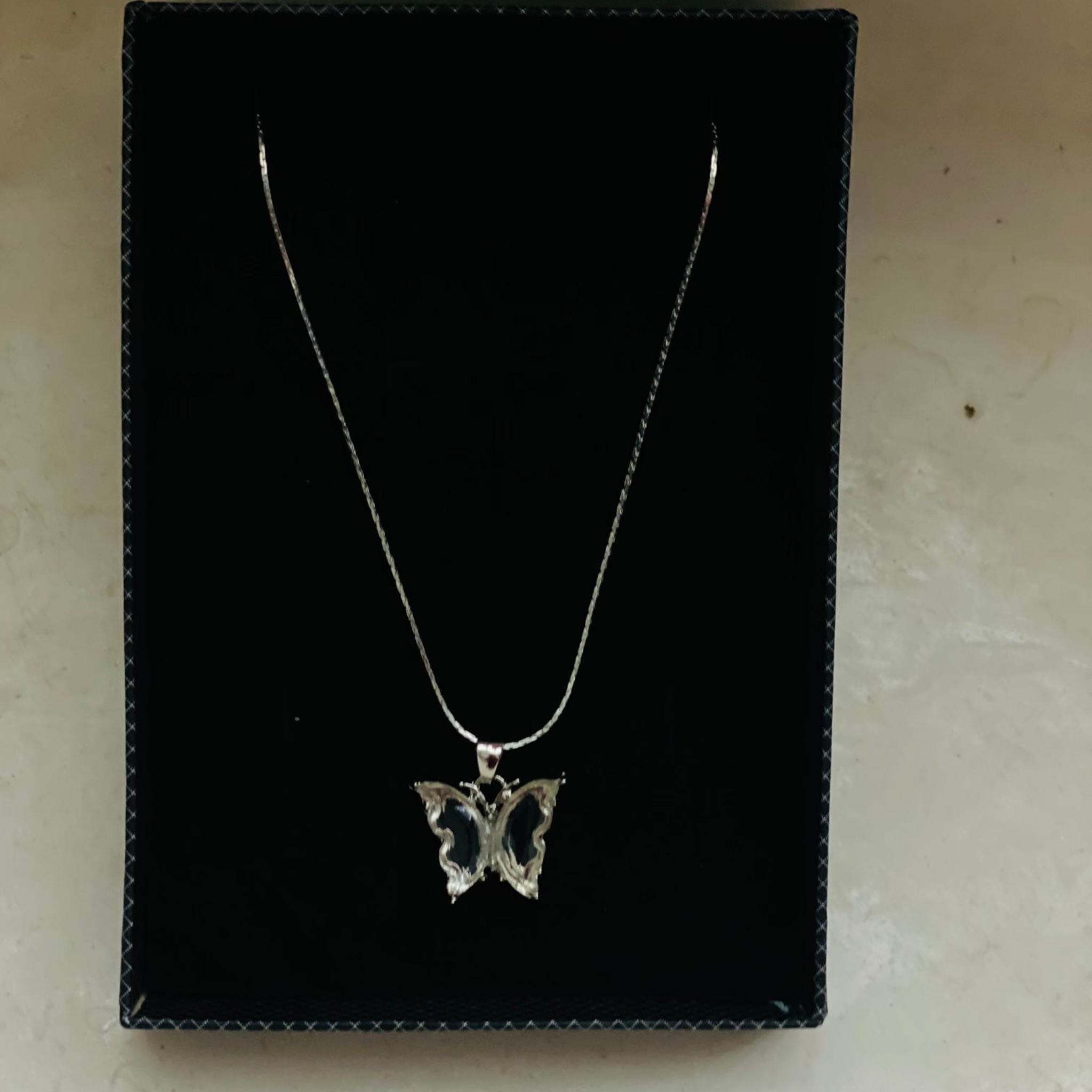 Luna Grace Pendant (for a simple, graceful design)In Different Colors