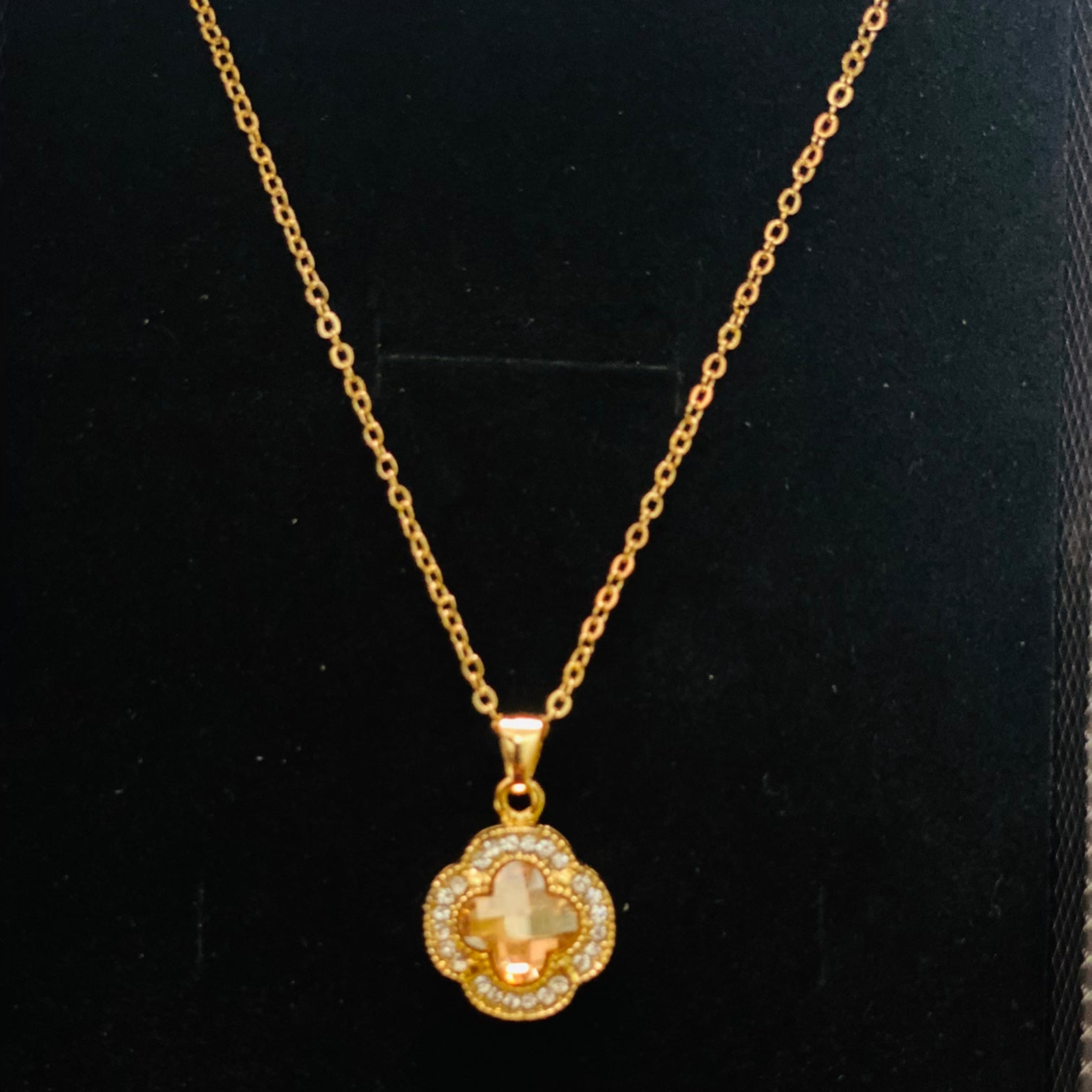 Eterna Charm Pendant (for a timeless, elegant piece)