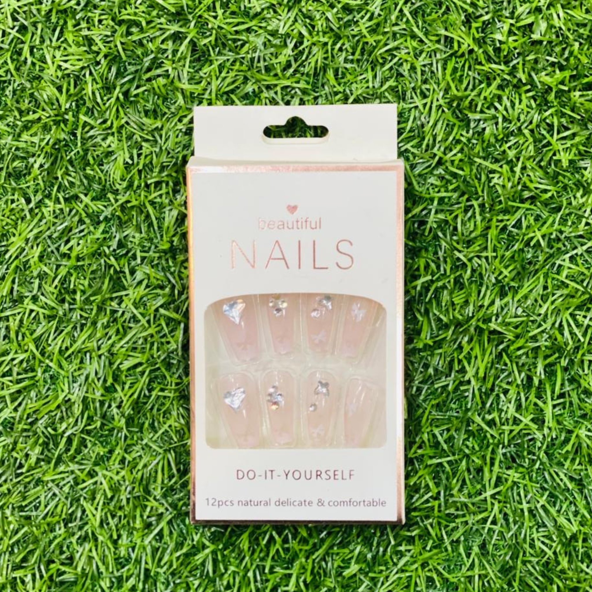 Beautiful Nails” DIY nail set