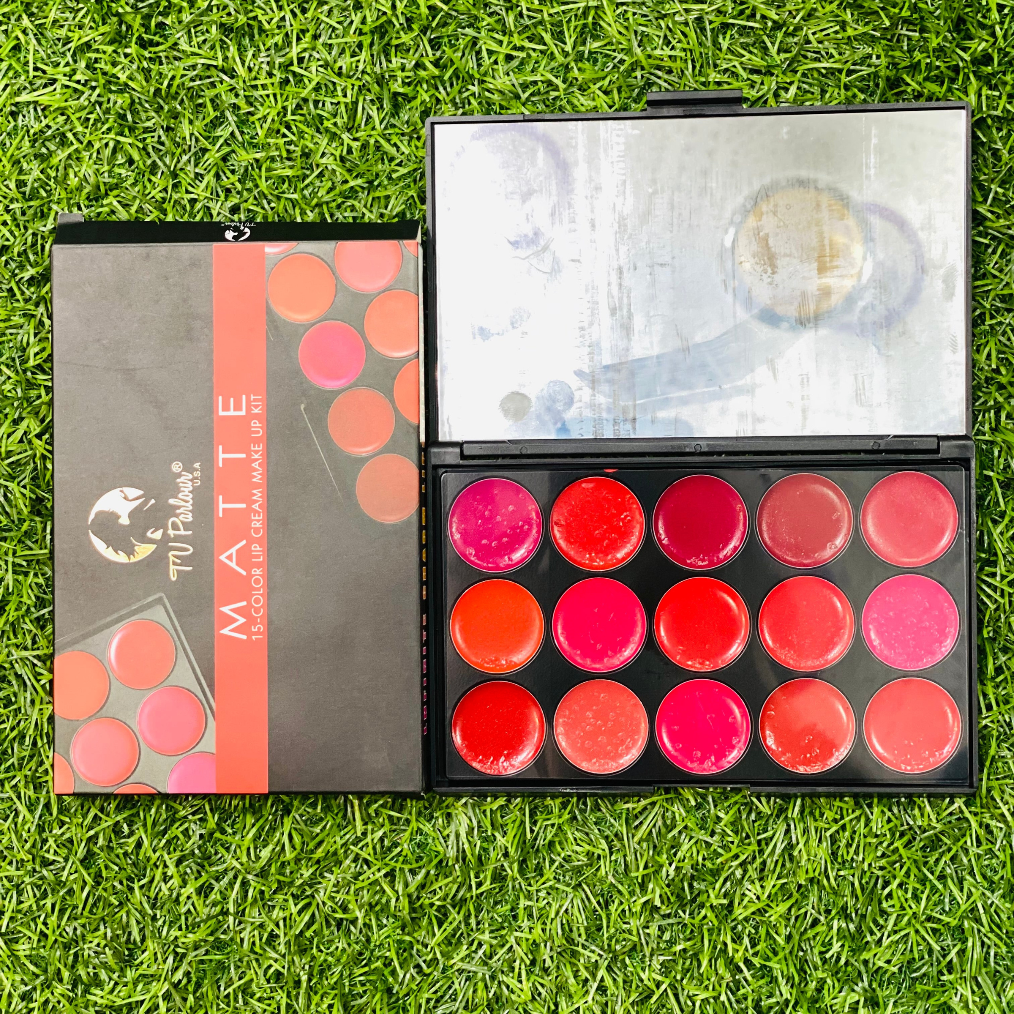 TV Parlour 15-Color Lip Cream Make Up Kit, also known as the TV Parlour 15 Color Matte Lipstick Kit.